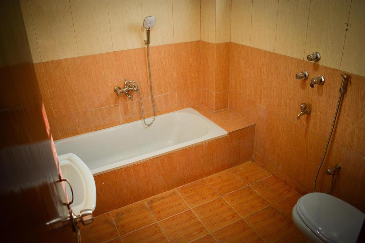 The Alina Hotel & Suites チッタゴン エクステリア 写真