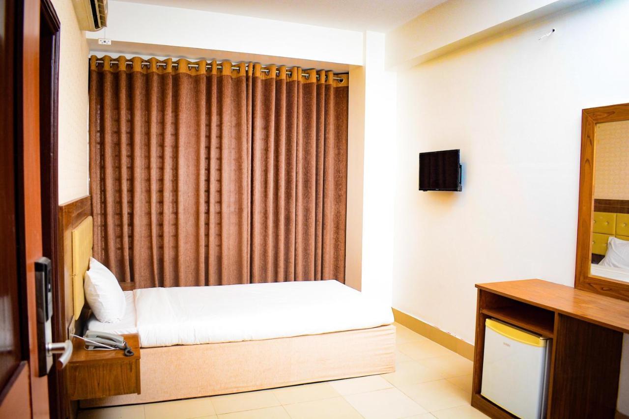 The Alina Hotel & Suites チッタゴン エクステリア 写真